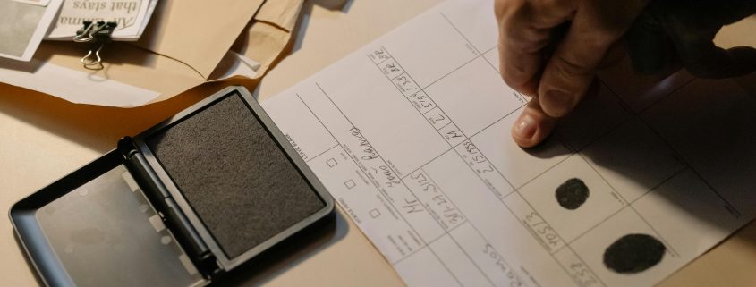 Professional background checks by licensed private investigators - Consult Kinsey Investigations.