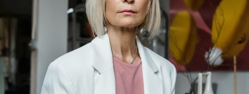 When to choose a woman-led PI agency - Consult Kinsey Investigations.