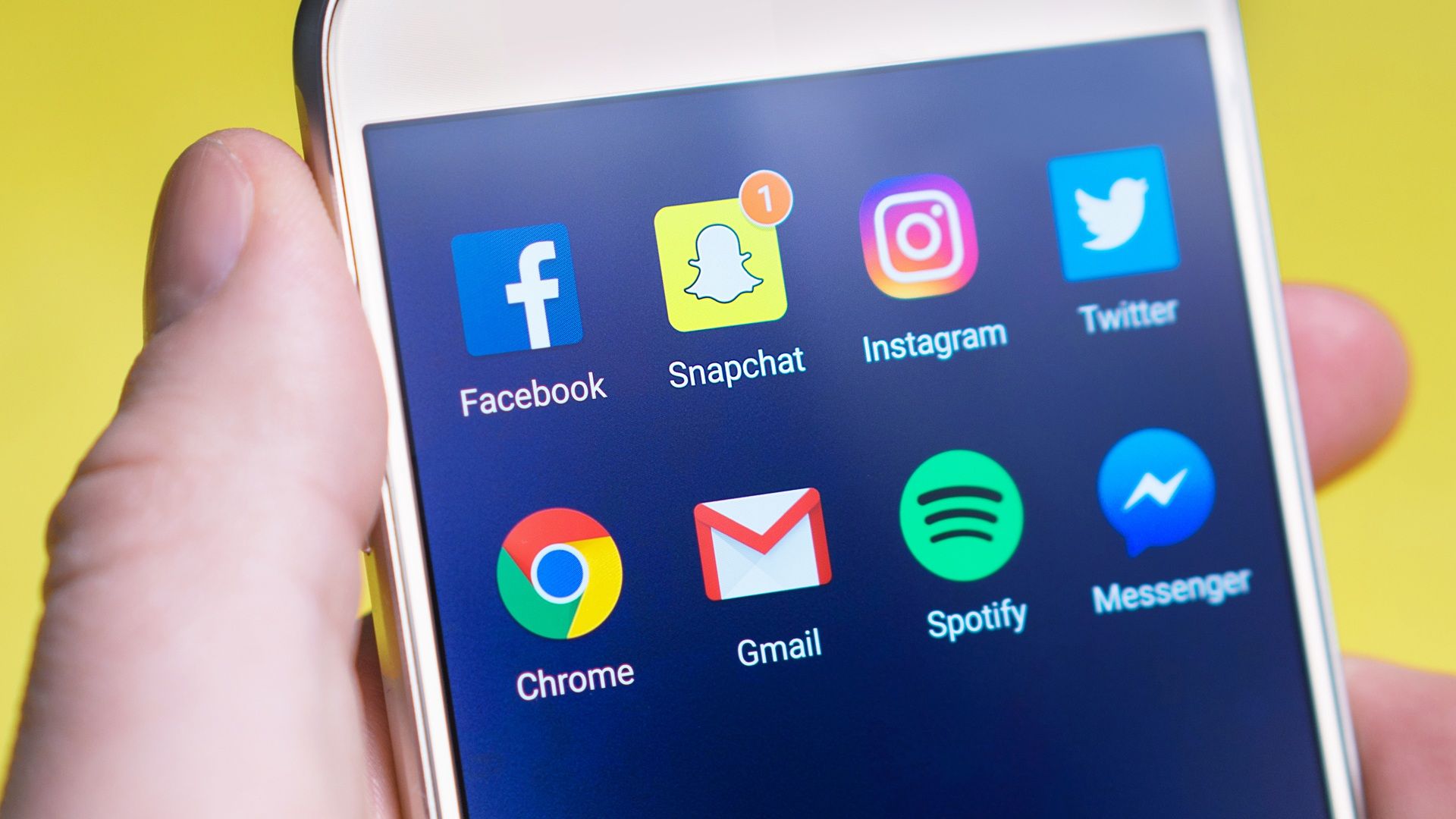 Social media in investigations - Consult Kinsey Investigations.