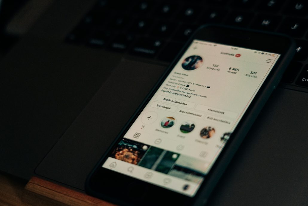 Tracking activity on social media - Consult Kinsey Investigations.